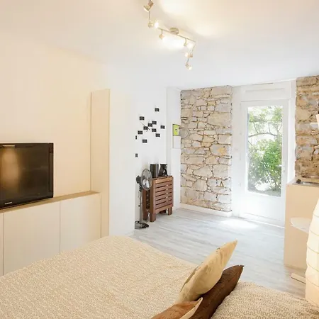 Gregbnb - Studio Climatise - Terrasse & Parking Prive Toulon Exterior photo