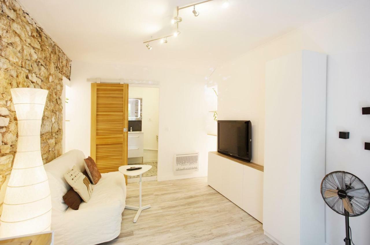 Gregbnb - Climatise - Terrasse & Parking Prive Apartment