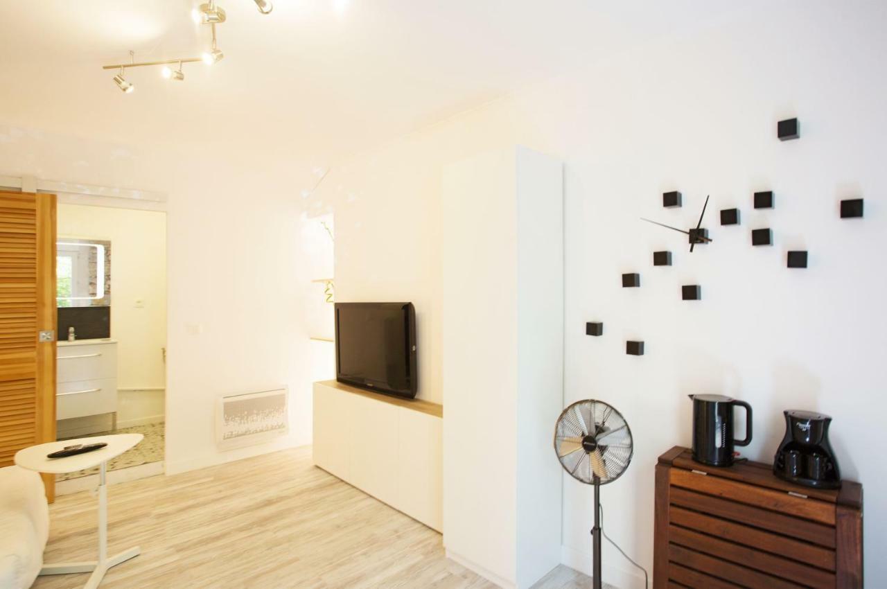 Apartment Gregbnb - Climatise - Terrasse & Parking Prive Toulon