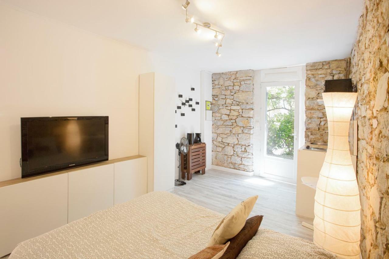 Gregbnb - Climatise - Terrasse & Parking Prive *