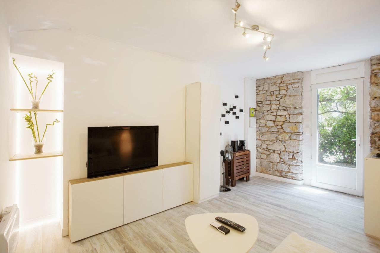 Gregbnb-com - Climatisé - Terrasse&parking Privé Tolón